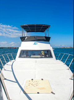 SEAHORSE TRIGGER PRIVATE YACHT - HALF DAY NUSA DUA (8-10 PERSON)